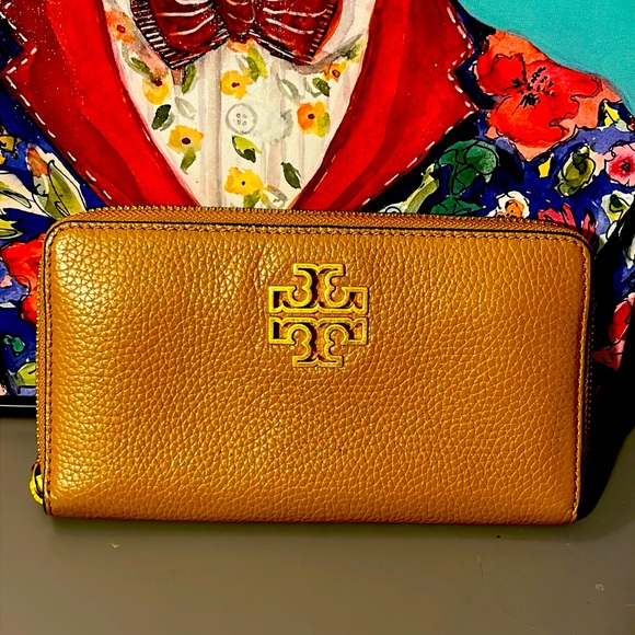 Tory Burch Handbags - Tory Burch Saffiano Leather Zip Around Logo Wallet